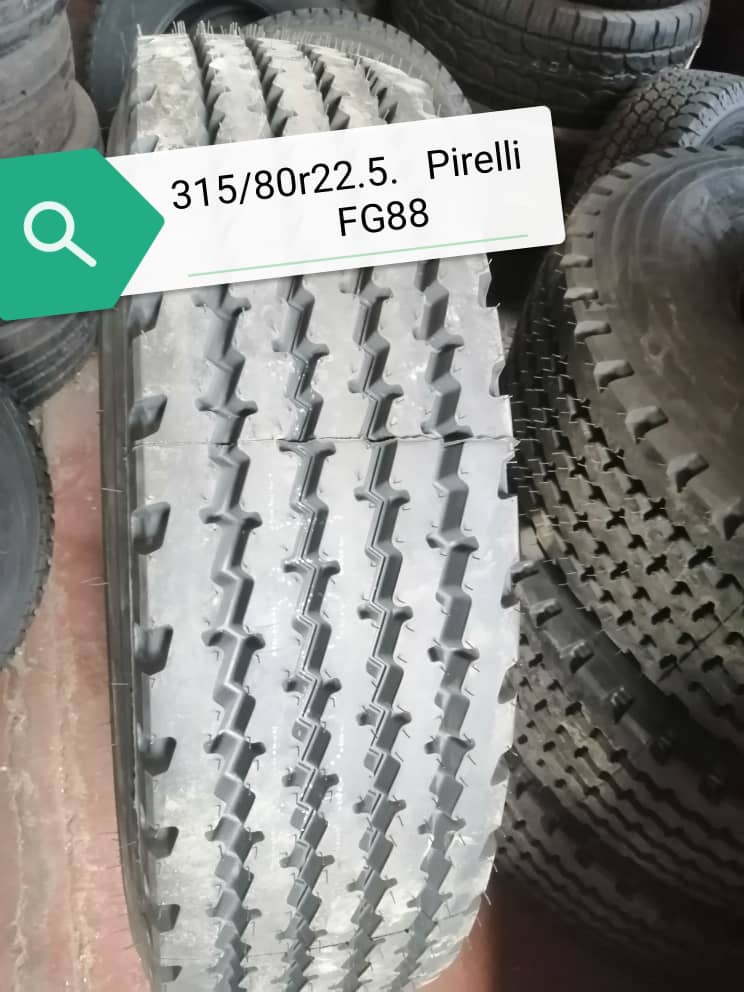 315/80r22.5  Pirelli FG88     156/150K